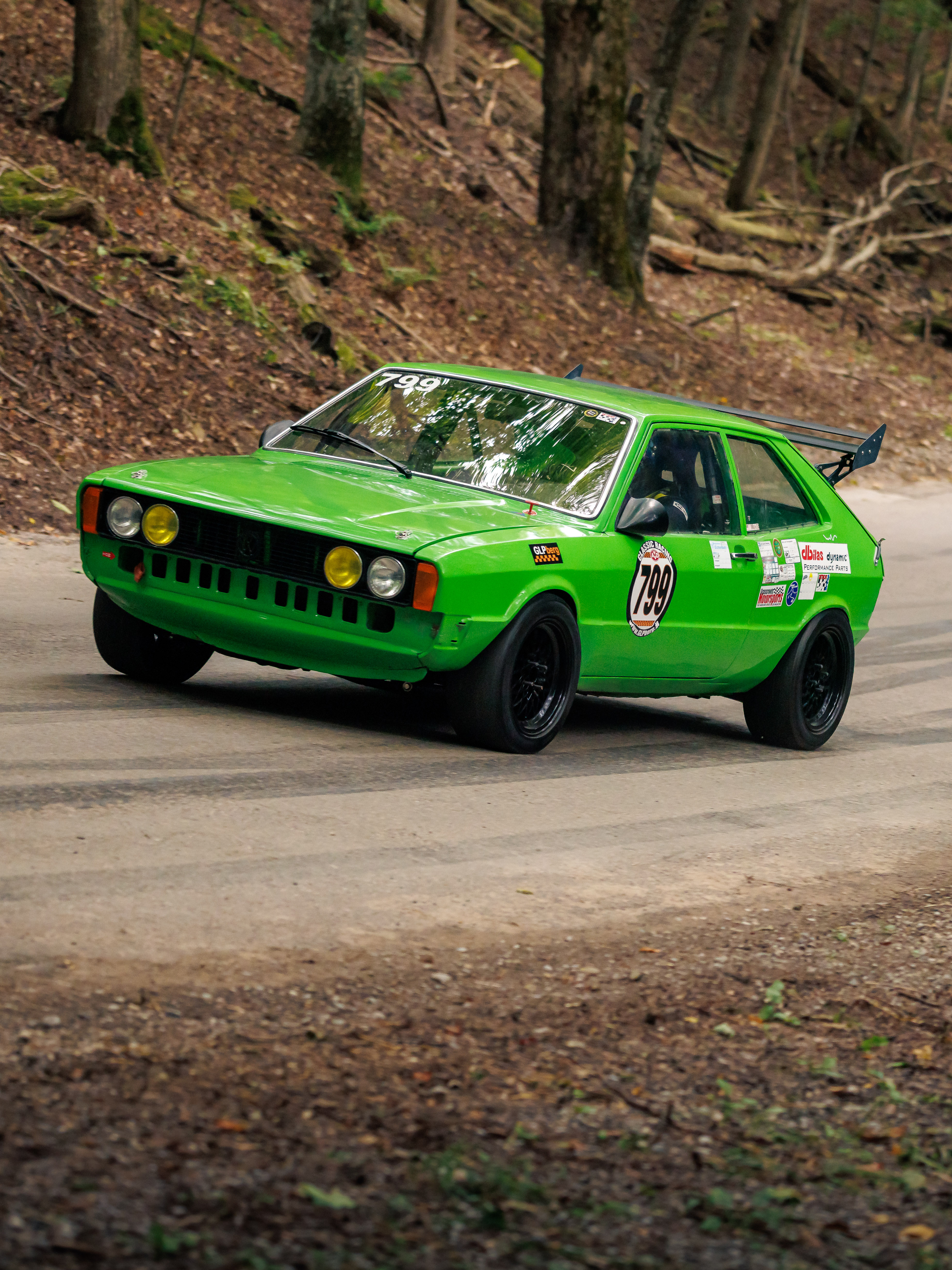 Scirocco 799 on course